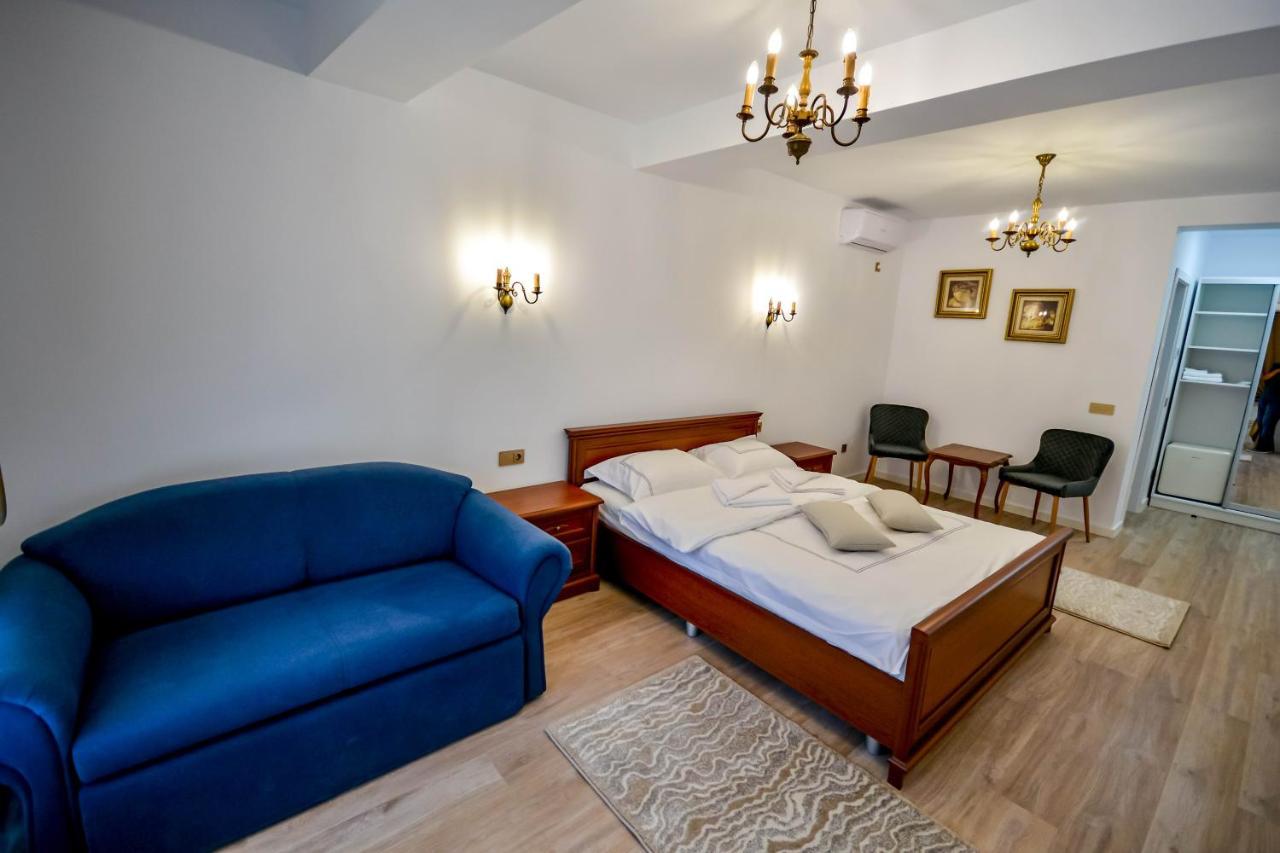 Casa Mora Otel Deva Dış mekan fotoğraf